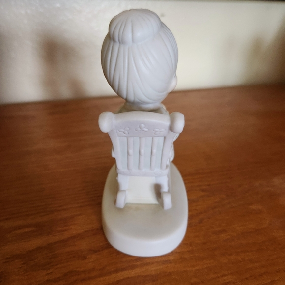 The Purrfect Grandma Precious Moments purr-fect perfect Figurine - Picture 6 of 8